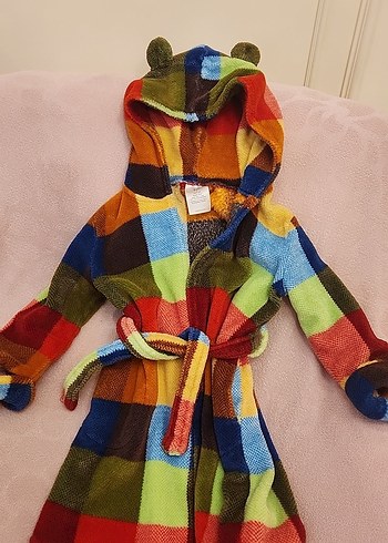 Kapüşonlu Çok Renkli Çocuk sabahlik Bornoz 3 yas