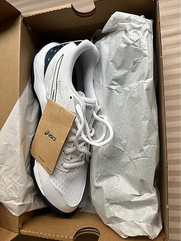 39 Beden Asics ayakkabı