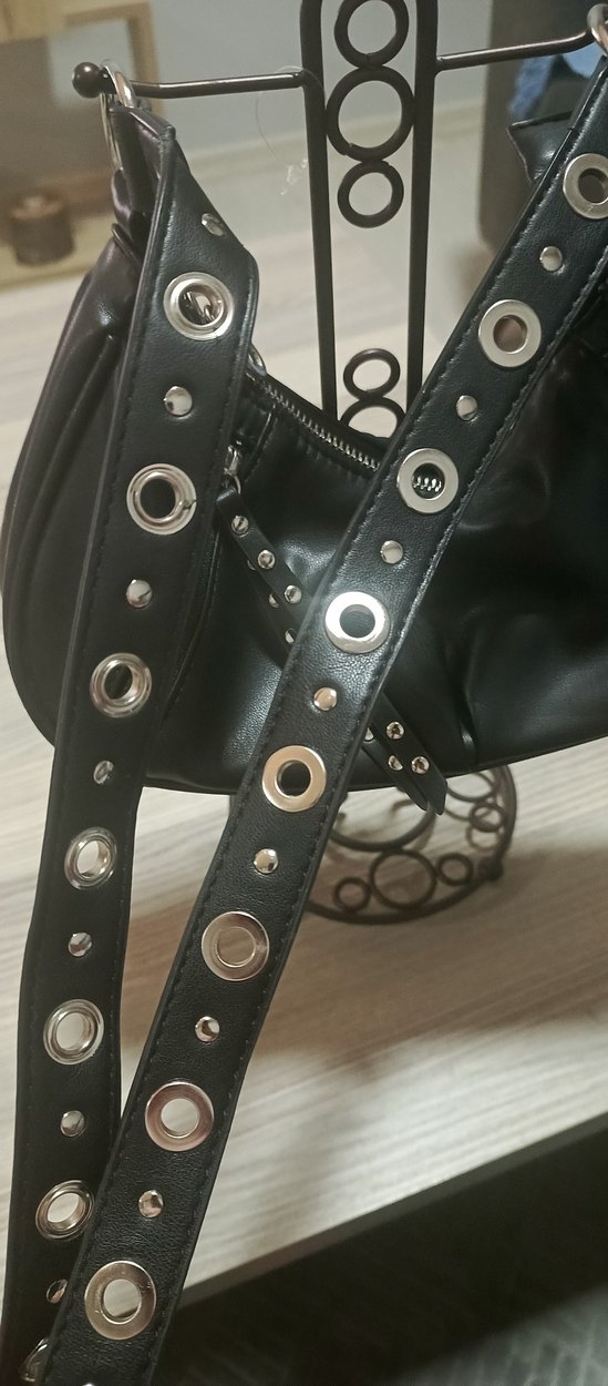 Zincir Detaylı Siyah Gotik Deri Kadın Çanta - Görsel 4