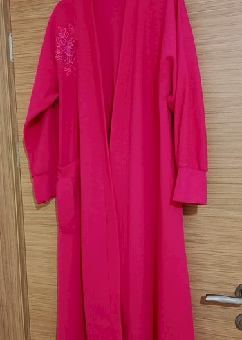 Pembe Nakışlı Uzun Kadın Sabahlık - Görsel 5