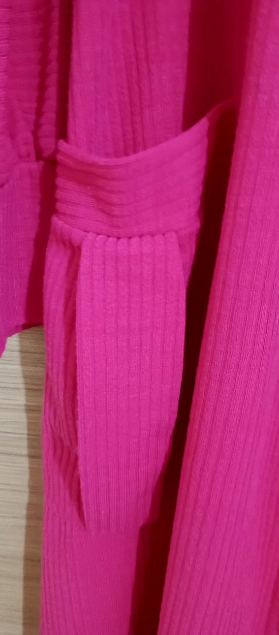 Pembe Nakışlı Uzun Kadın Sabahlık - Görsel 3