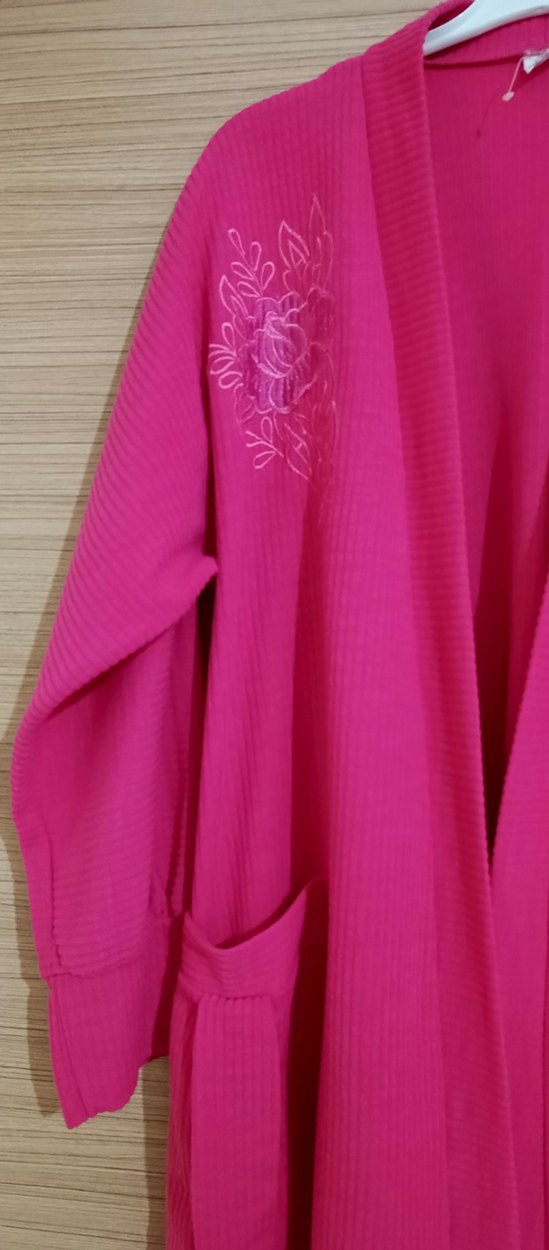 Pembe Nakışlı Uzun Kadın Sabahlık - Görsel 2