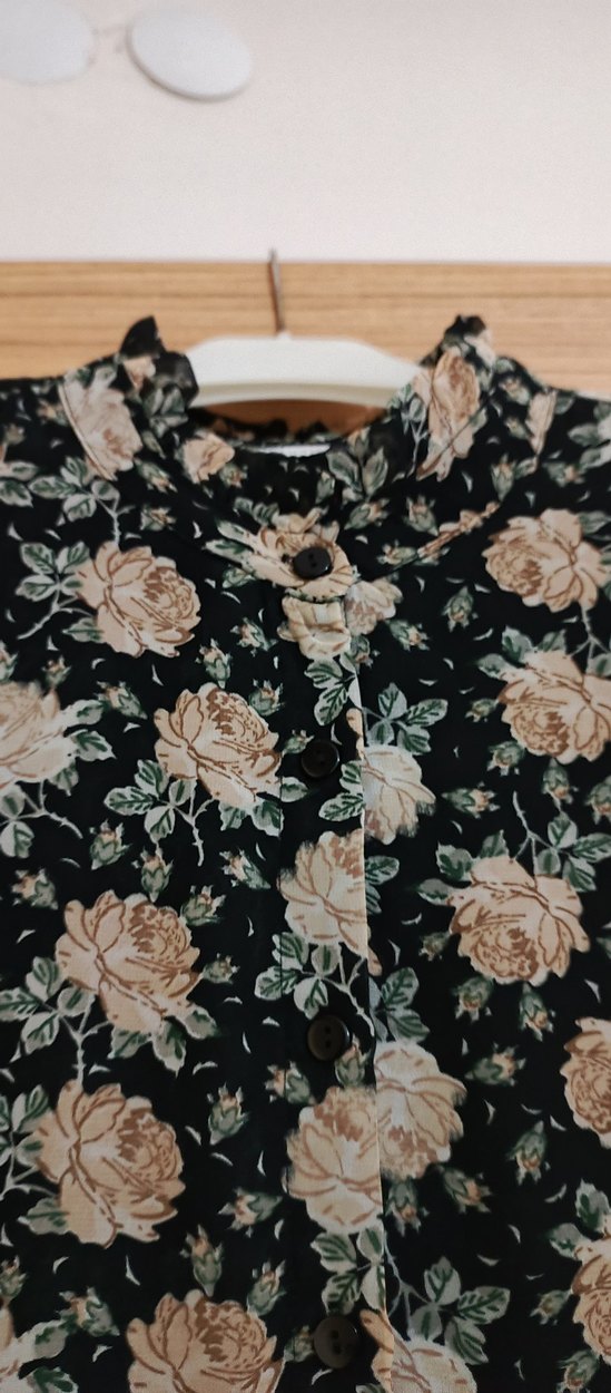 Uzun Kollu  Düğmeli Çiçek Desenli Elbise - Görsel 3