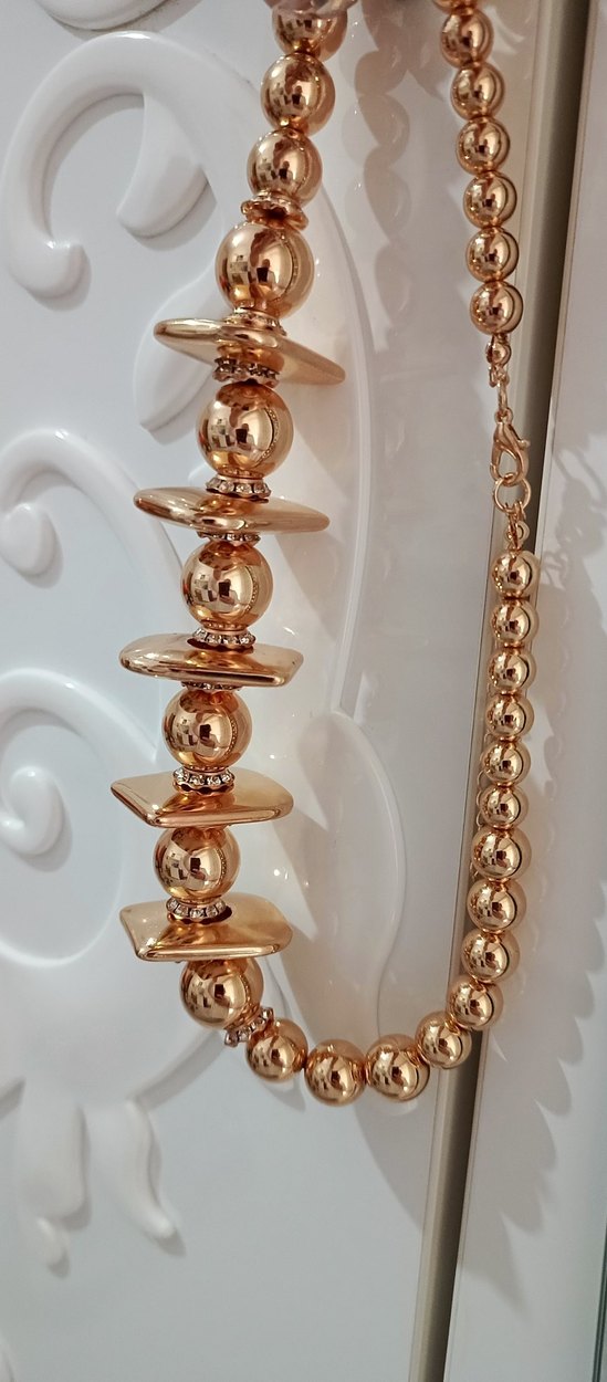 Zincir Detaylı Uzun Gold Kadın Kolye - Görsel 2