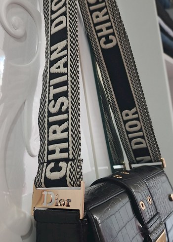 Siyah Deri Tokalı Kadın Çanta - Görsel 3