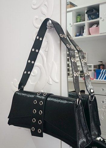 Siyah Deri  Tokalı Kadın Çanta - Görsel 5