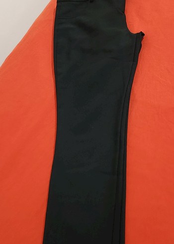 Kadın Siyah Kumaş Kemerli Pantolon - Görsel 9