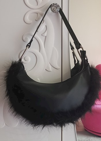 Siyah Kürklü Gotik Kadın Çanta - Görsel 9