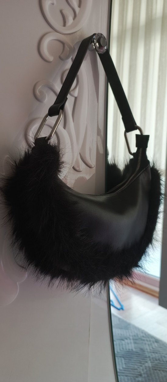 Siyah Kürklü Gotik Kadın Çanta - Görsel 4