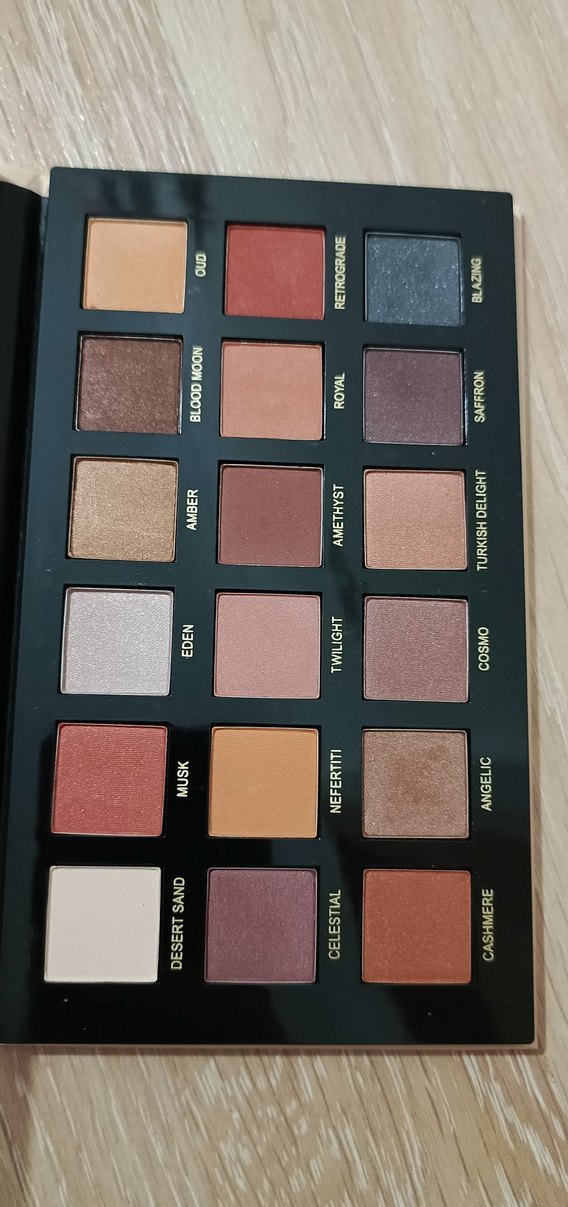 Bej ve Koyu Tonlu Far Paleti - Görsel 4