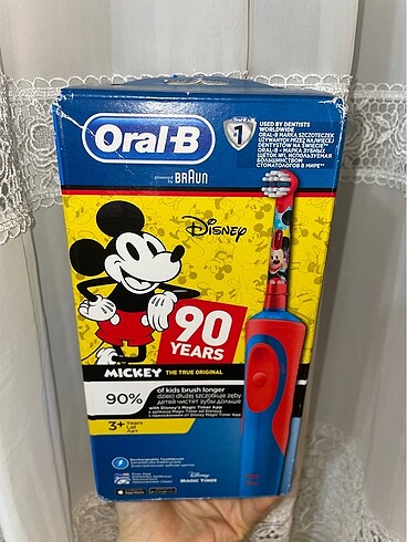 Braun Braun Oral B Mickey şarjlı diş fırçası