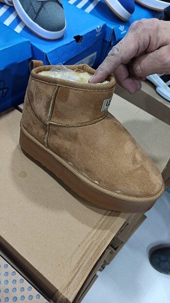 Ugg Ayakkabi