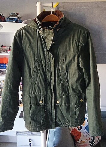 ZARA 13-14 yaş/164 çocuk mont, haki