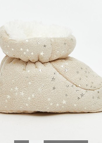 Kız Çocuk Beyaz Kürklü Nakışlı - Görsel 3