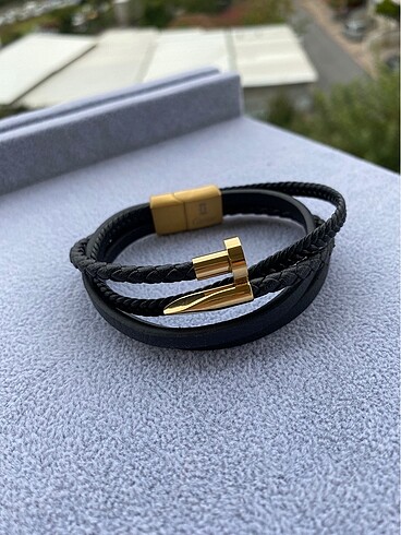 Cartier Siyah Çelik Çivi Bileklik