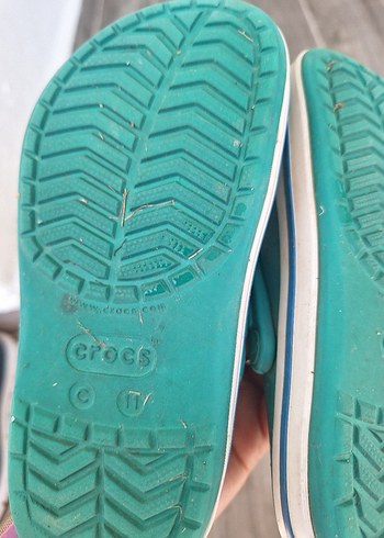 Crocs orginal cocuk terliği c-11 28 - 28.5 denk geliyor. - Görsel 5