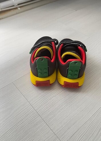 Adidas Adidas lego lisanslı cocuk spor ayakkabi- sneaker 26 numara