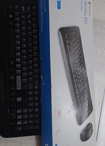 Microsoft 850 kablosuz klavye mause 