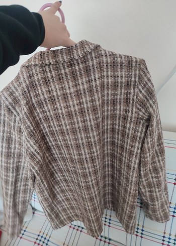 Düğmeli Uzun Kollu Kahverengi Kadın Gömlek - Görsel 3