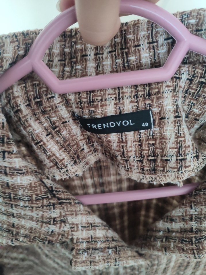 Düğmeli Uzun Kollu Kahverengi Kadın Gömlek - Görsel 2