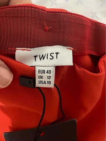 40 Beden kırmızı Renk Twist pantolon