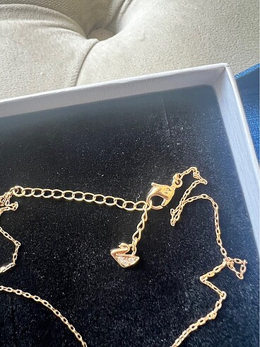 Beden Swarovski kolye