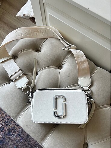 Marc Jacobs Snapshot