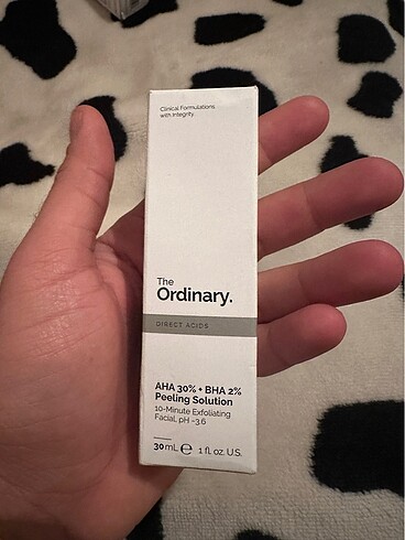 the ordinary aha bha kirmizi maske