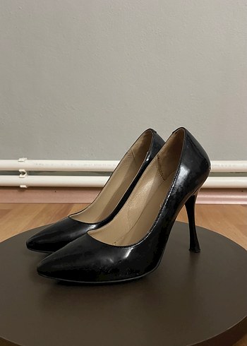 36 Beden siyah Renk Siyah parlak stiletto topuklu ayakkabı