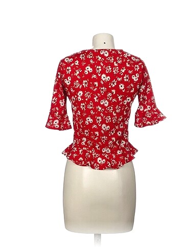 m Beden Collezione T-shirt %70 İndirimli.