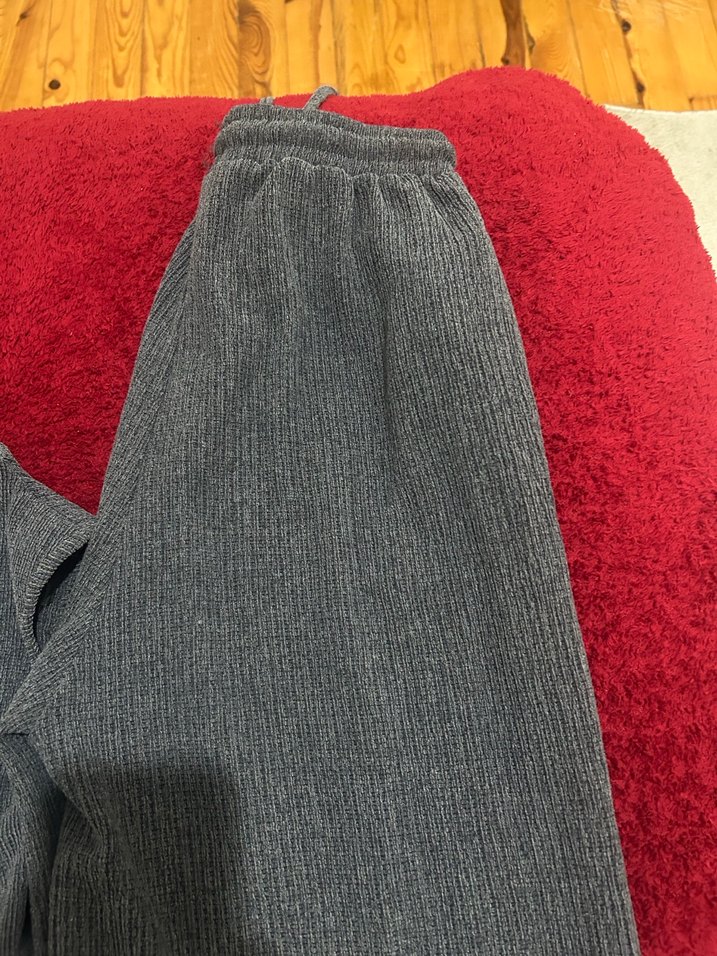 Gri Pilili Kadın Kumaş Pantolon - Görsel 2