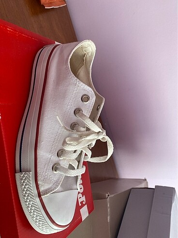 Converse Kısa Beyaz Converse