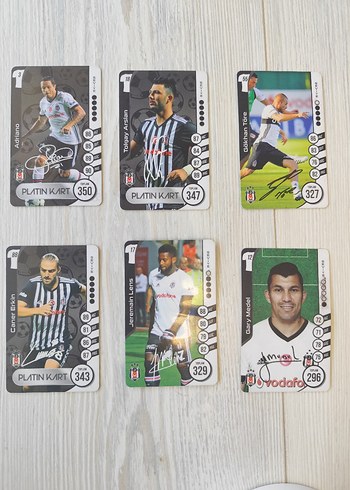 Beşiktaş İmzalı ve orijinal 2017-2018 sezon taraftar kartları