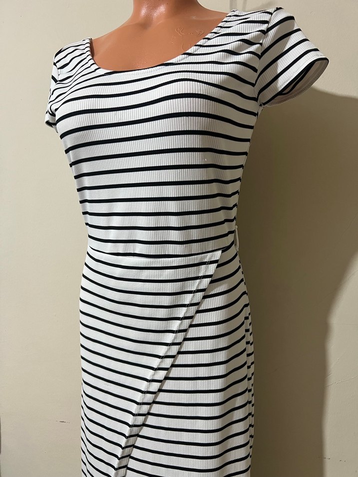 Çizgili Drapeli Uzun Kadın Elbise - Görsel 2