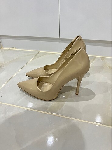 Shoe tek stiletto