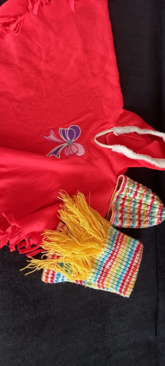 Kapüşonlu Kız Çocuk Renkli Pelerin - Görsel 5