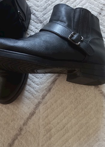 Siyah Deri Tokalı Erkek Botları - Görsel 5