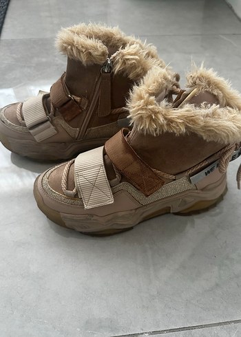 Kadın Kar Botu - Görsel 5