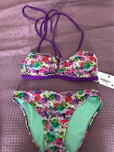 Diğer Bikini