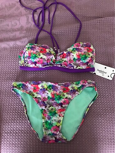 40 Beden çeşitli Renk Bikini
