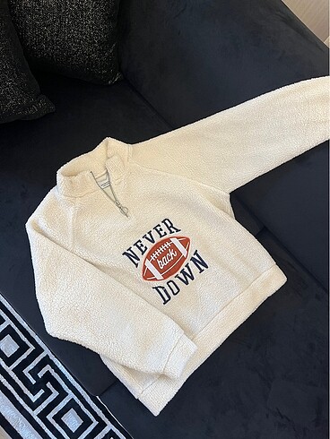 m Beden Bershka Sweat