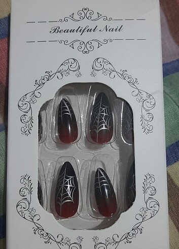 Takma tırnak 