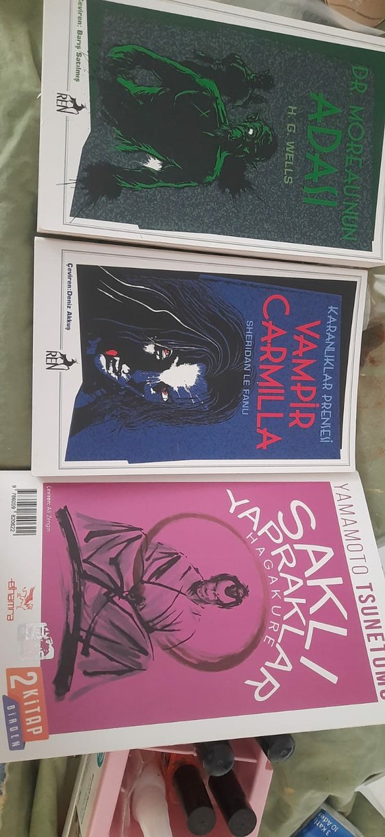 Üç farklı kitap - Görsel 2