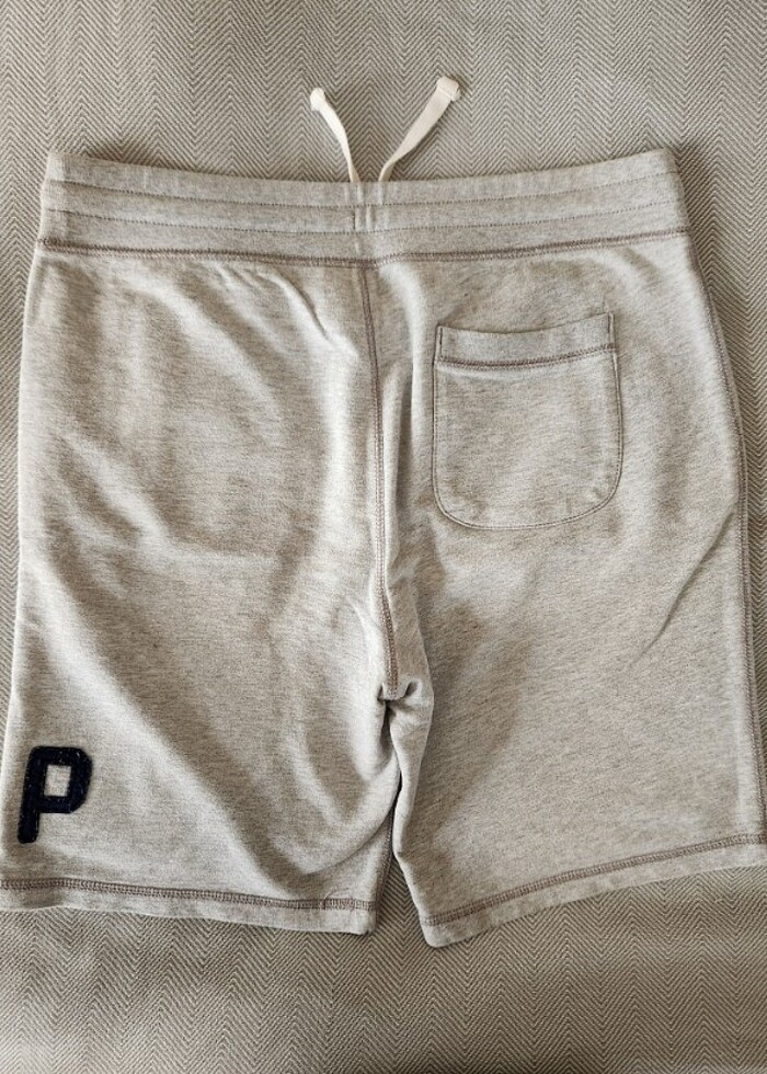 Yeni Orijinal GAP Erkek gri Logo Şort - Görsel 4