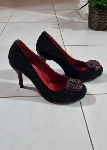 Siyah Süet Topuklu Kadın Ayakkabı. İtalya - Görsel 2
