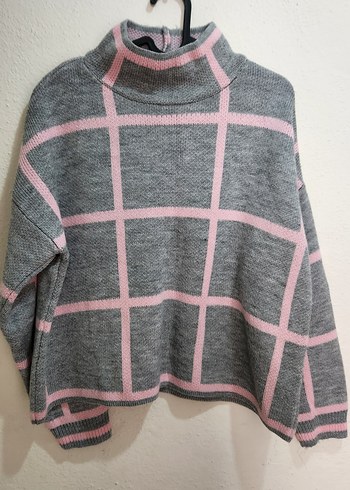 Gri Pembe Kareli Boğazlı Örgü kadın Kazak - Görsel 2