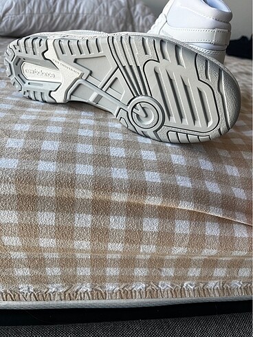 42.5 Beden beyaz Renk NEW BALANCE 650 42.5