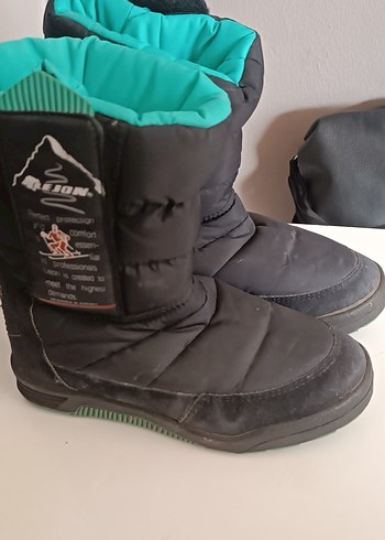 38 numaraKayak Botu Velcro Kapatmalı