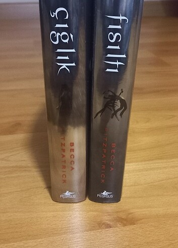Hush hush serisi (fısıltı ve çığlık)
