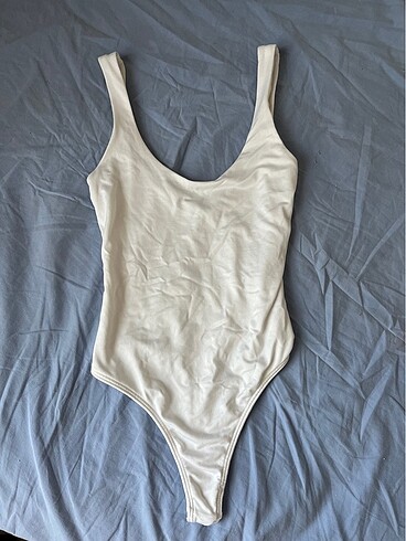 bershka beyaz body
